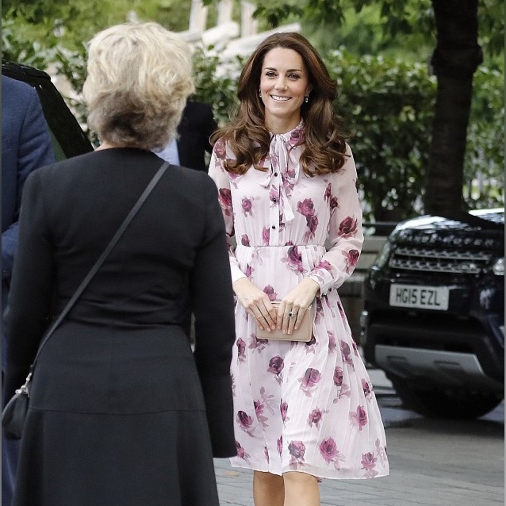 Kate Middleton Dress Kate Spade New York Encore Rose chiffon pink size 4
